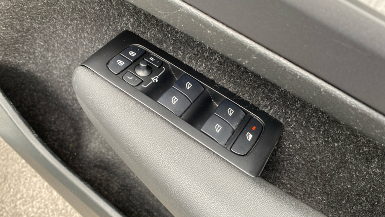 Volvo Xc40 1.5 T3 [163] Inscription Pro 5dr Geartronic Petrol Estate